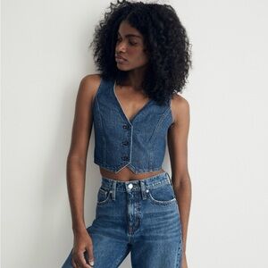 Madewell cropped denim vest in Coltman wash. NWOT size 4